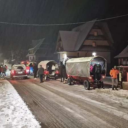 Bed & Breakfast Male Ciche Uantosi, Blisko Wyciag Narciarski, Idealne Miesce Na Wypad W Gory -rusinowa Polana-zgorzelisko-tarasowka-wiktorowki-palenica-gesia Szyja-morskie Oko *