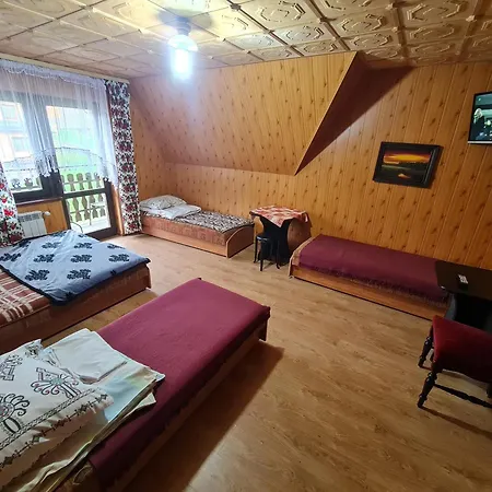 Male Ciche Uantosi, Blisko Wyciagu Narciarskiego I Sky Walk Serce Poronina, Idealne Miesce Na Wypad W Gory -rusinowa Polana-zgorzelisko-tarasowka-palenica-morskie Oko Bed & Breakfast 3*