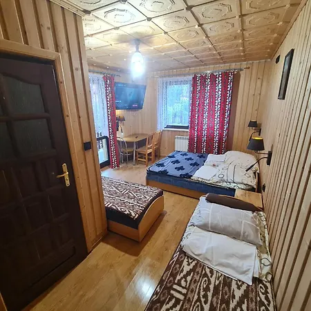 Małe Ciche Uantosi, Blisko Wyciąg Narciarski, Idealne Miesce Na Wypad W Góry -rusinowa Polana-zgorzelisko-tarasówka-wiktorówki-palenica-gesia Szyja-morskie Oko Alojamento de Acomodação e Pequeno-almoço