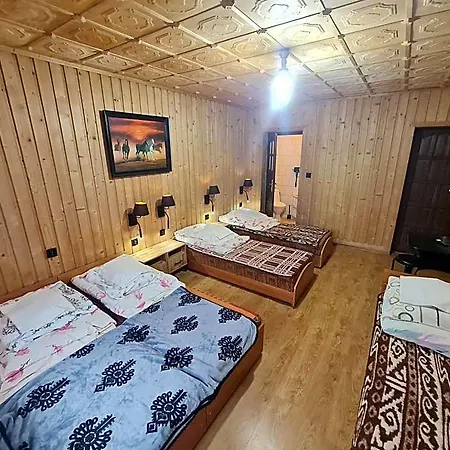 住宿加早餐酒店 Male Ciche Uantosi, Blisko Wyciagu Narciarskiego I Sky Walk Serce Poronina, Idealne Miesce Na Wypad W Gory -rusinowa Polana-zgorzelisko-tarasowka-palenica-morskie Oko 穆扎希赫尔